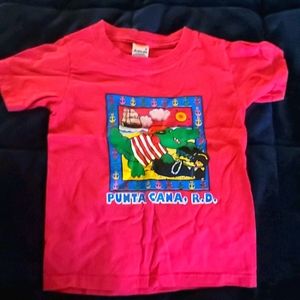 Punta Cana pink shirt & baby Shark Plush Cube